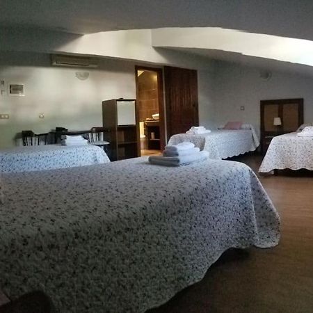 Posada Trastamara 彼德拉拉韦斯 外观 照片